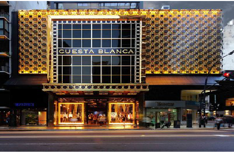 青田门头设计与商业空间的纽带。