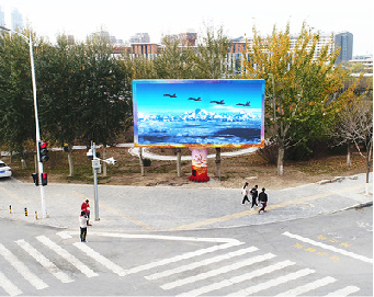  青田户外大屏广告投放要点。